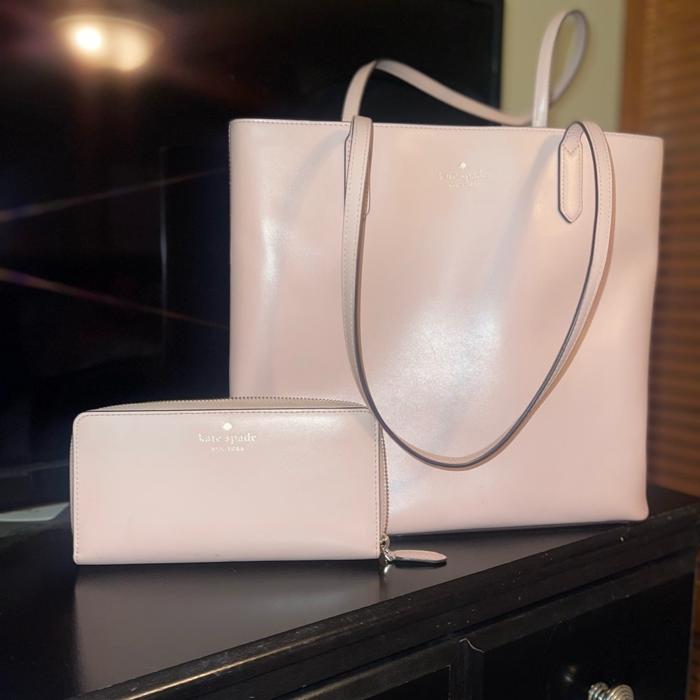 Kate Spade Purse & Wallet